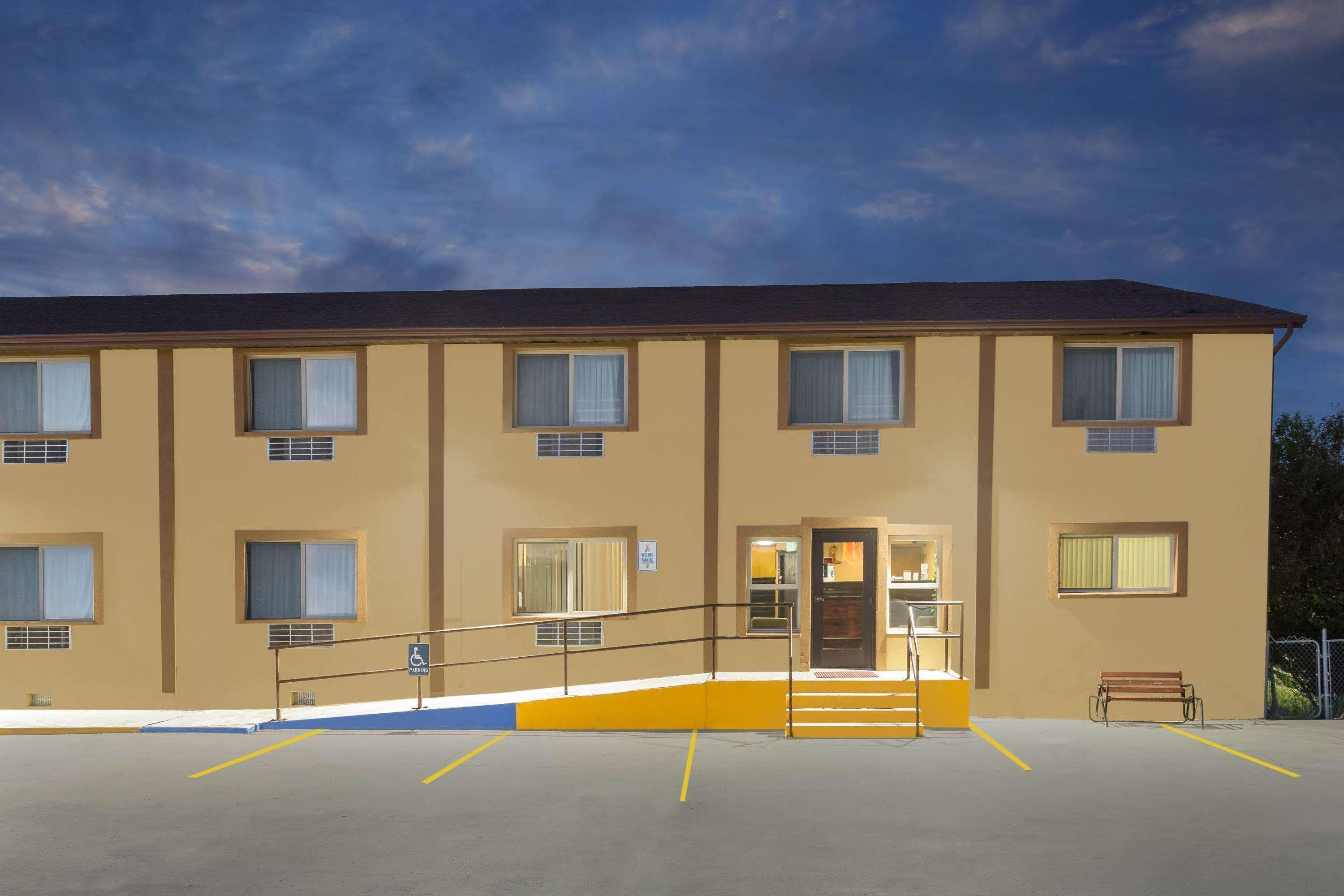 Super 8 By Wyndham Diamondville Kemmerer Exterior foto